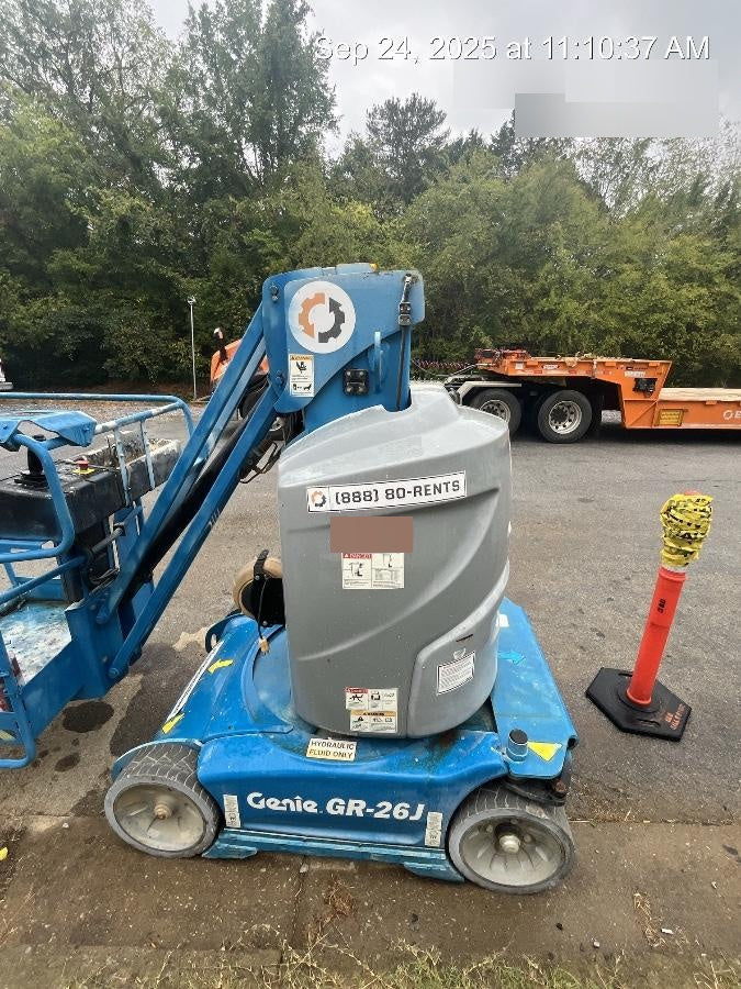 2020 GENIE GR-26J