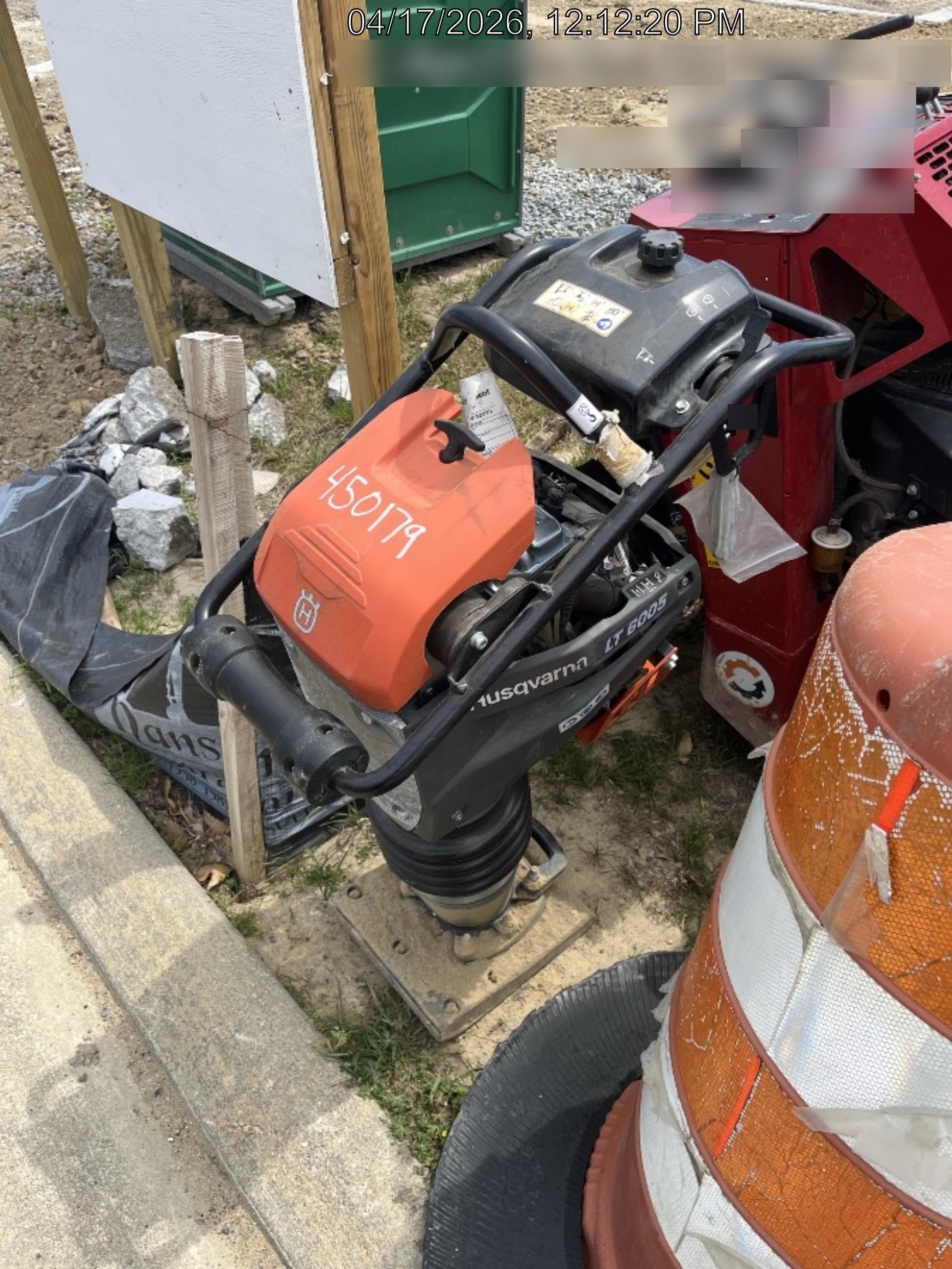 2024 HUSQVARNA LT6005