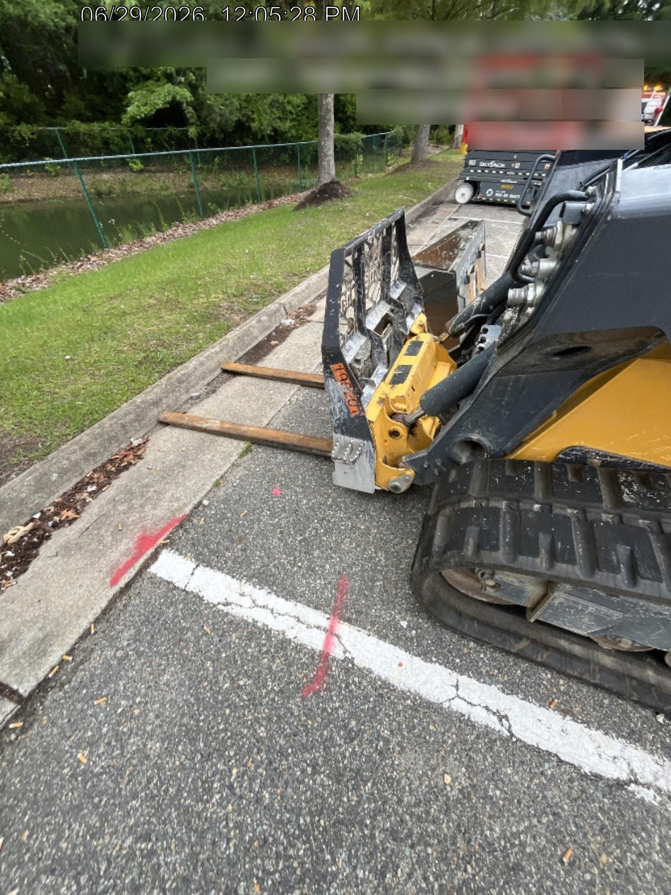 2021 PALADIN 48" Pallet Forks - Paladin