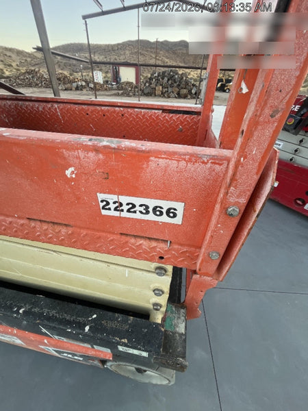 2022 JLG ES1932