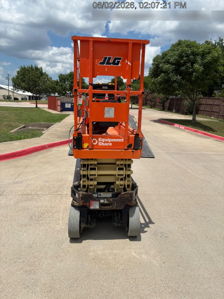 2023 JLG ES2632
