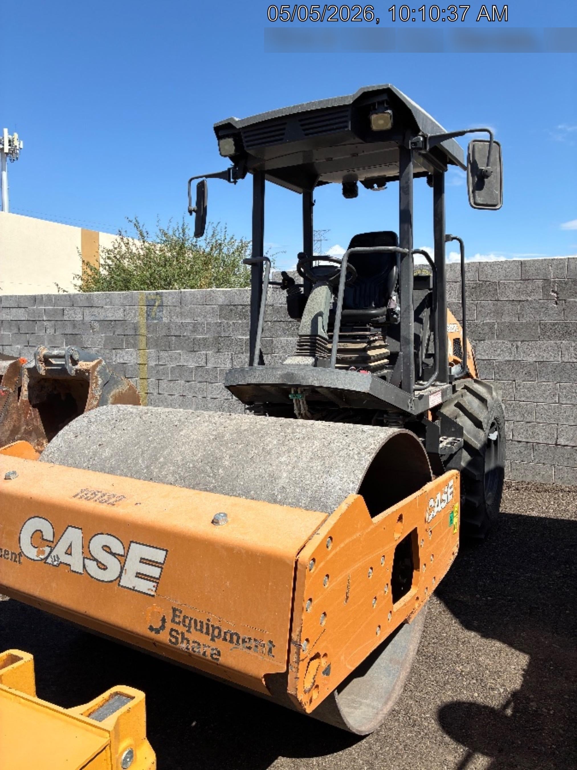 2020 CASE SV207E