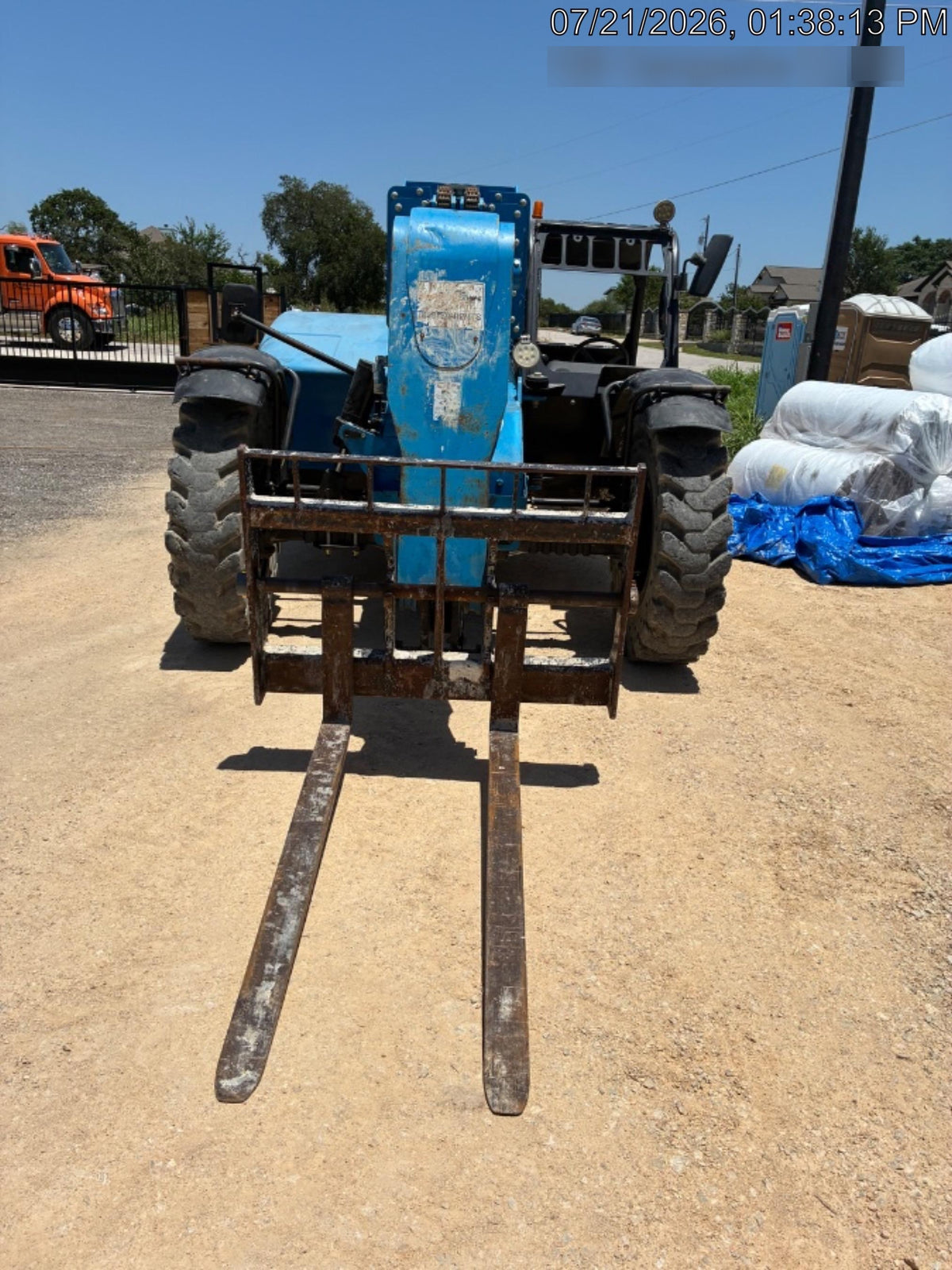 2017 GENIE GTH-844