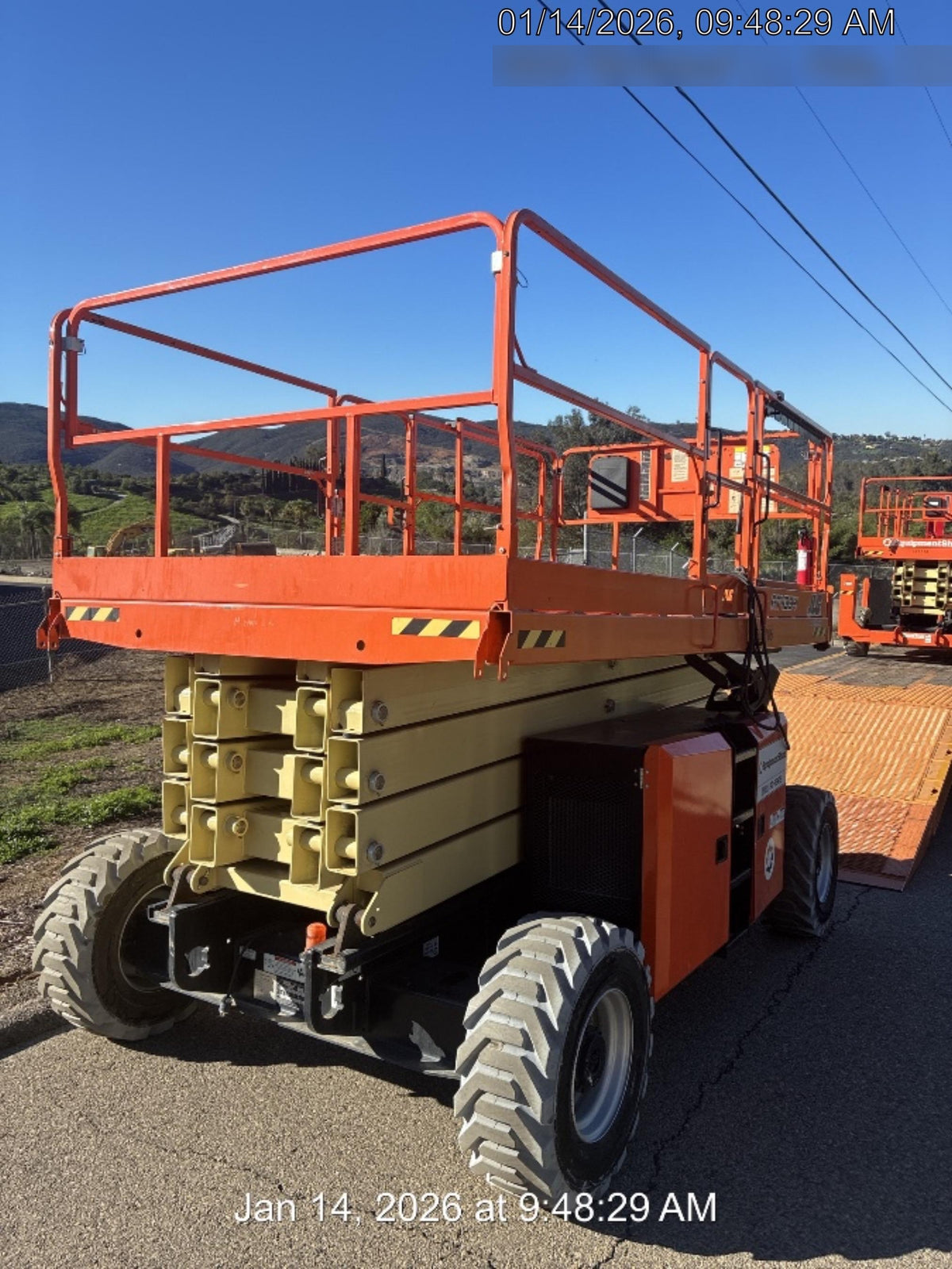 2022 JLG 4394RT