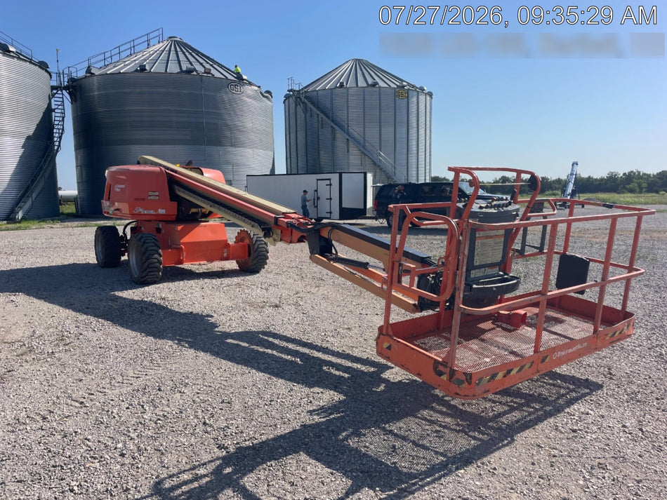 2022 JLG 660SJ