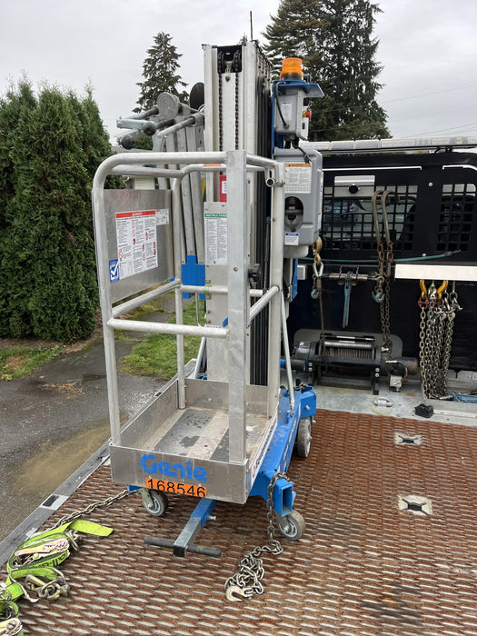 2021 GENIE AWP-30S DC