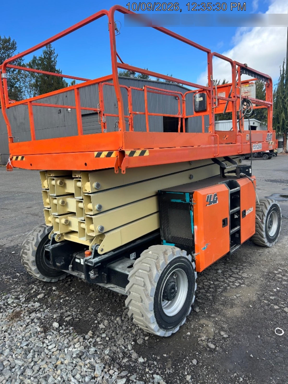 2021 JLG 430LRT