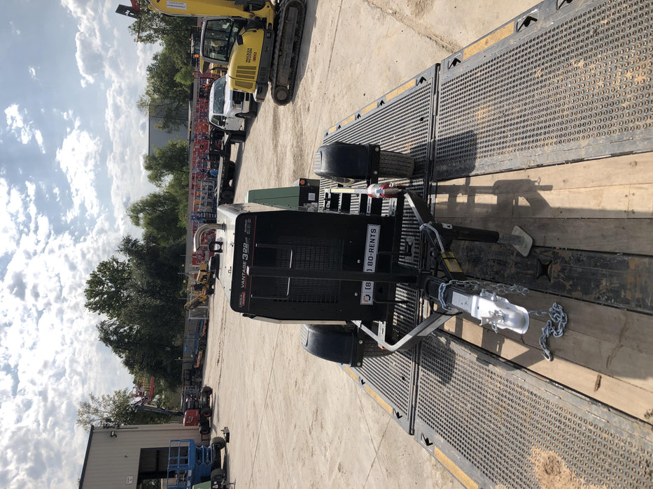 2019 Lincoln Electric Vantage 322 Lincoln Vantage 322 Welder w/Trailer, Light Kit, Cable Rack