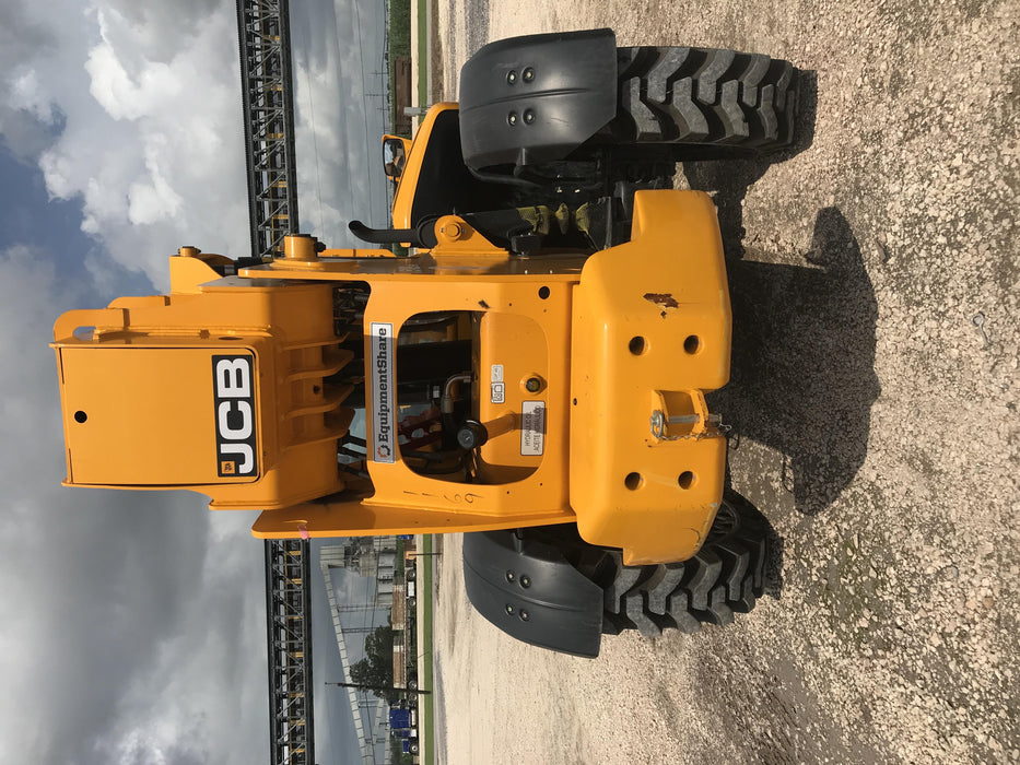 2020 JCB 512-56 Canopy, 74 HP, Solid Tires, STD Worklight, Beacon, Aux Hydraulics, Lifting Eye, Backup Alarm w/66" Carriage, 60" Forks