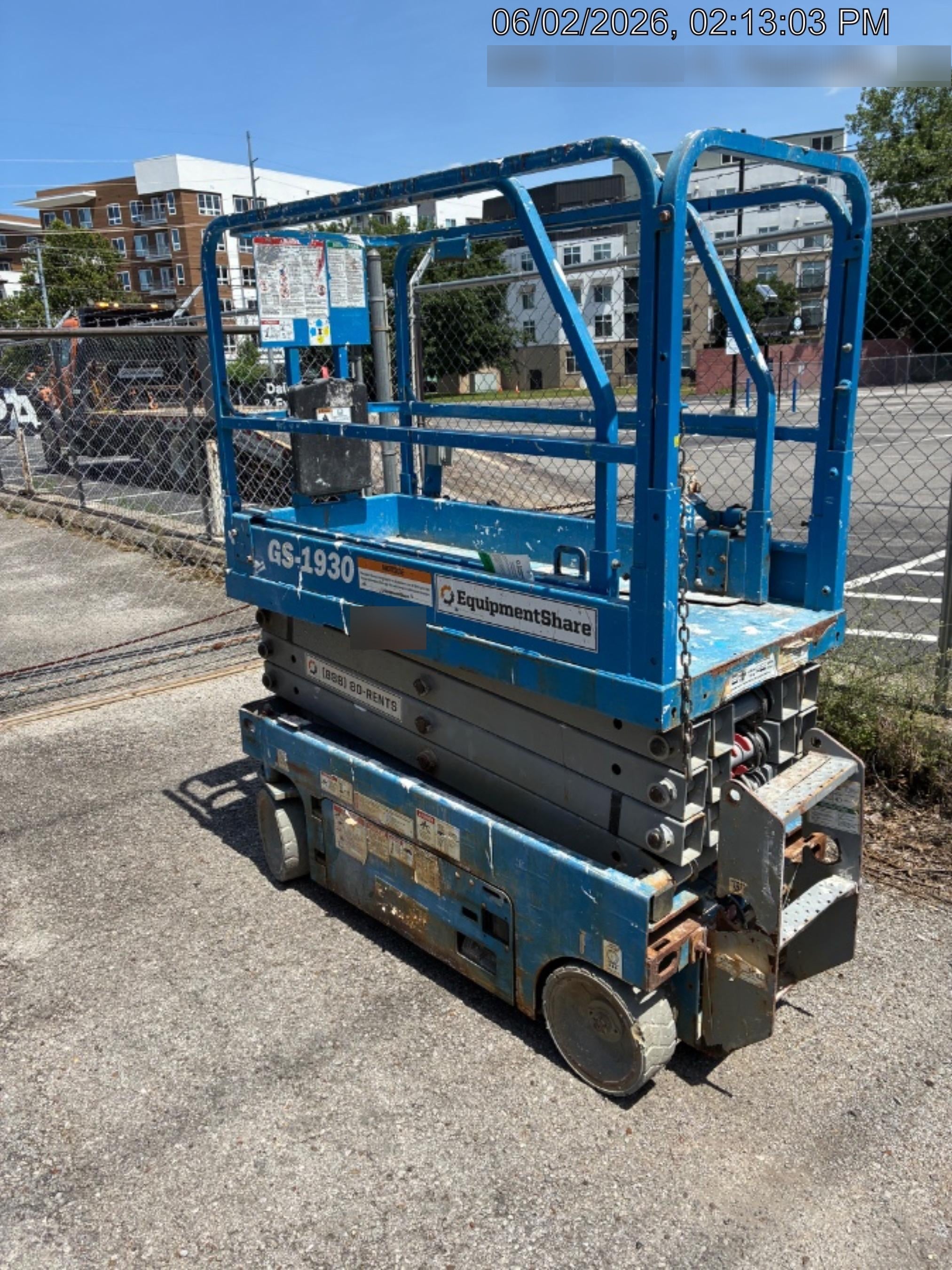 2019 Genie GS-1930 Fixed Rails with Chain Entry