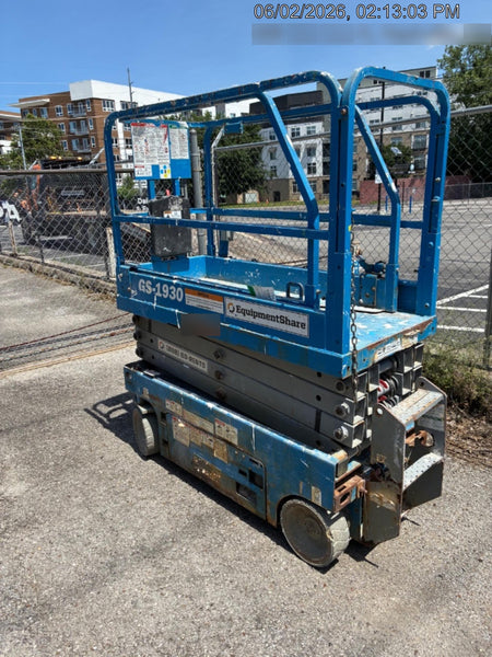 2019 Genie GS-1930 Fixed Rails with Chain Entry