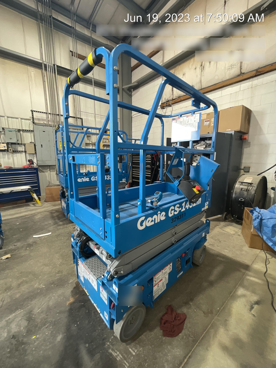 2023 GENIE GS-1432