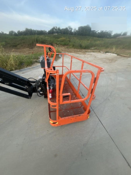 2023 JLG 660SJ
