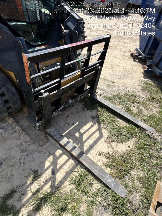 2025 ARROW MATERIAL HANDLING 60" Pallet Forks - Arrow