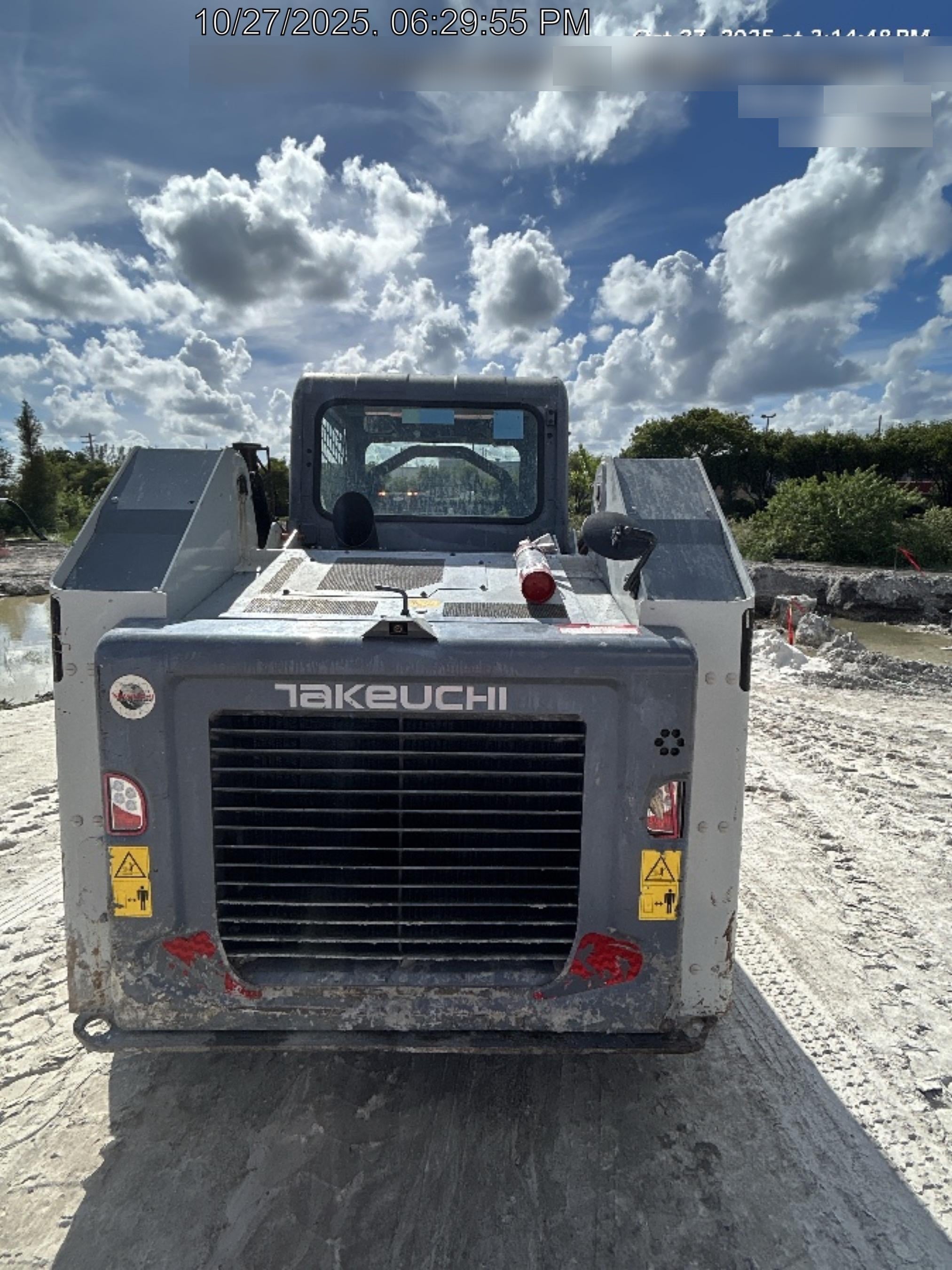 2022 TAKEUCHI TL12R2-R