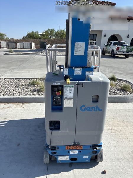 2020 GENIE GR-20