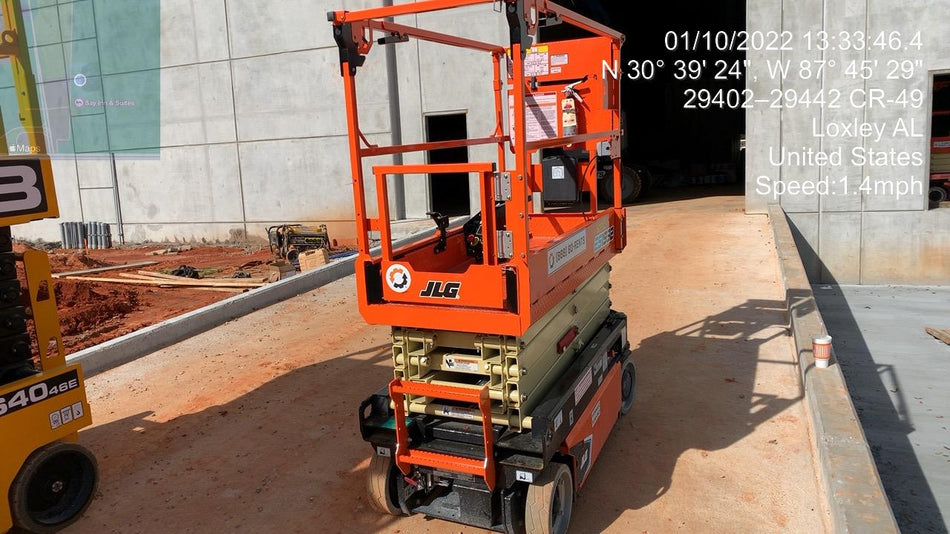2021 JLG ES1932