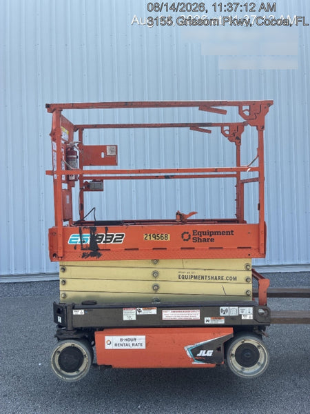2022 JLG ES1932