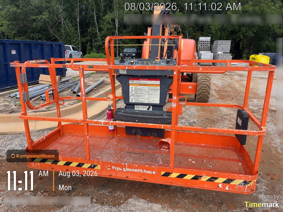 2023 JLG 600AJ