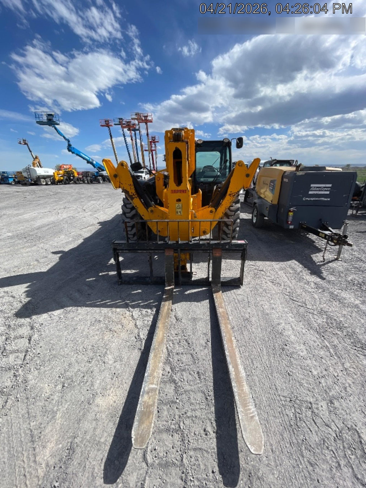 2021 JCB 510-56
