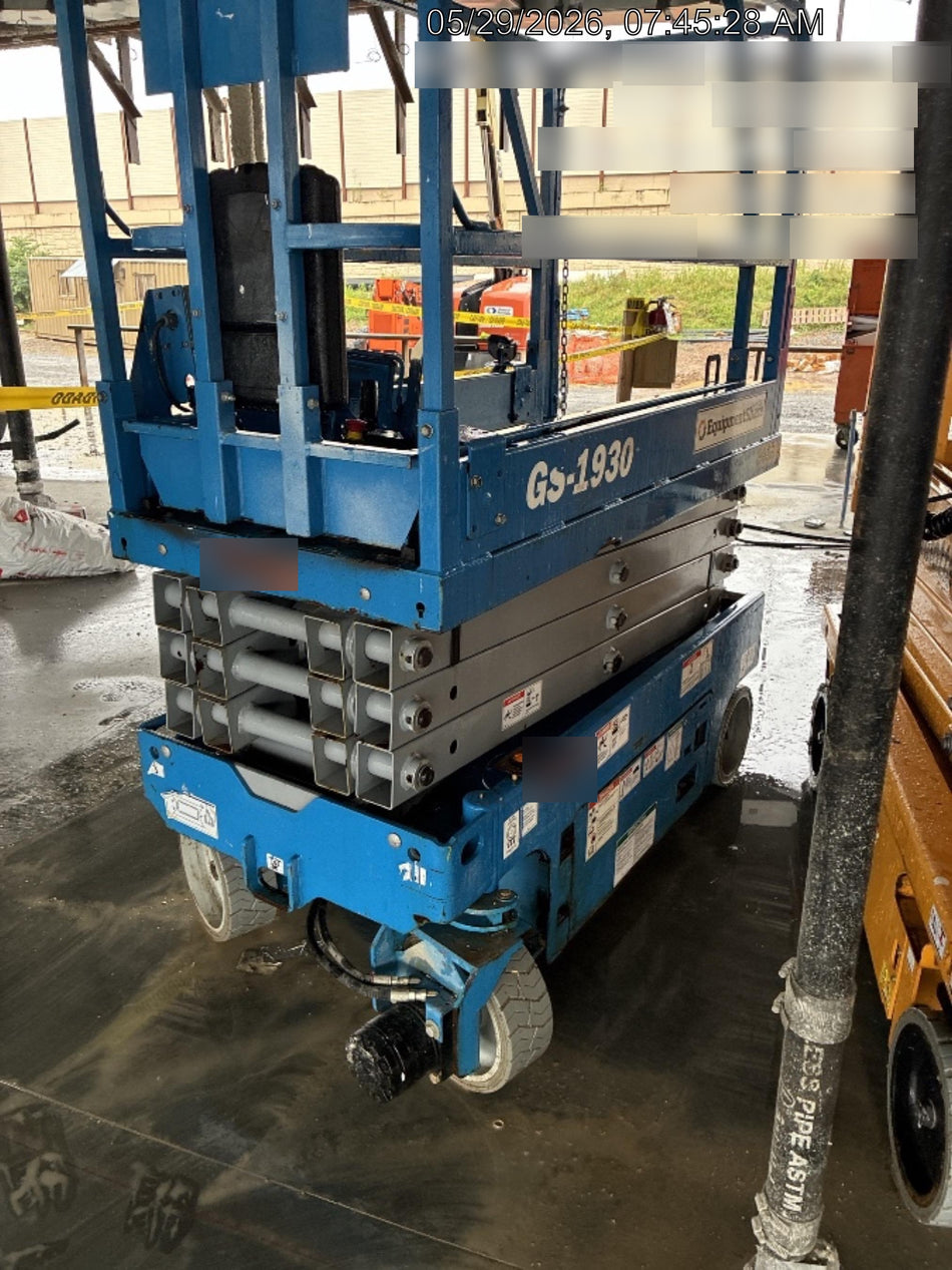 2019 Genie GS-1930 Fixed Rails with Chain Entry