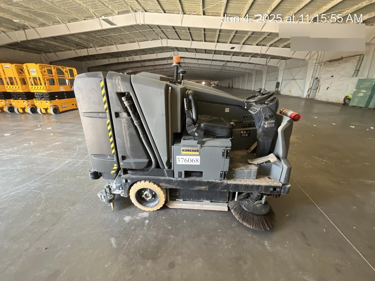 2024 KARCHER B 300 R