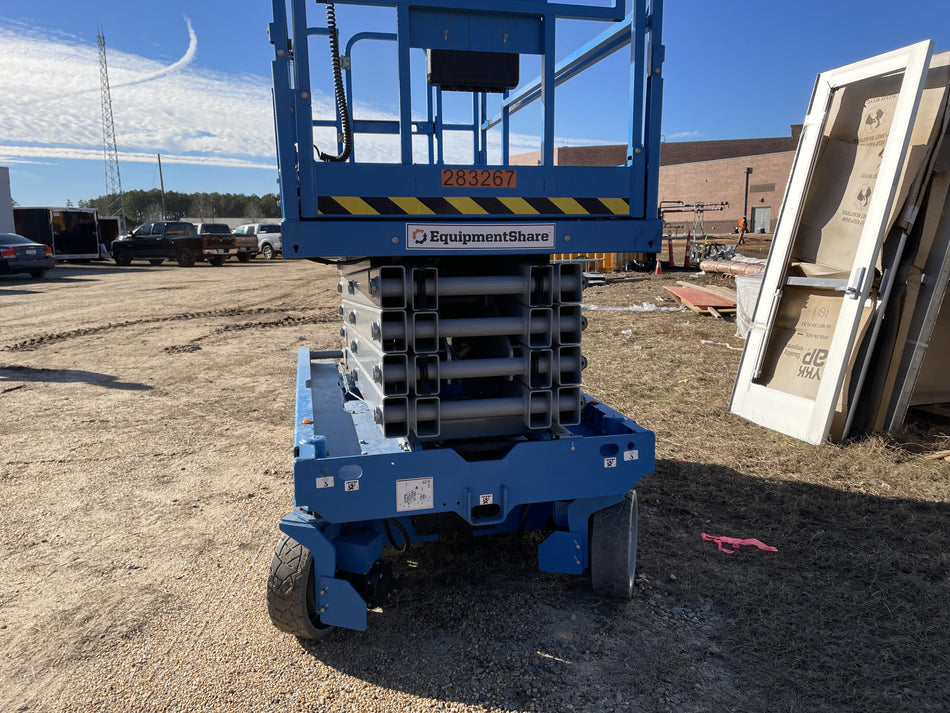 2022 GENIE GS-3246