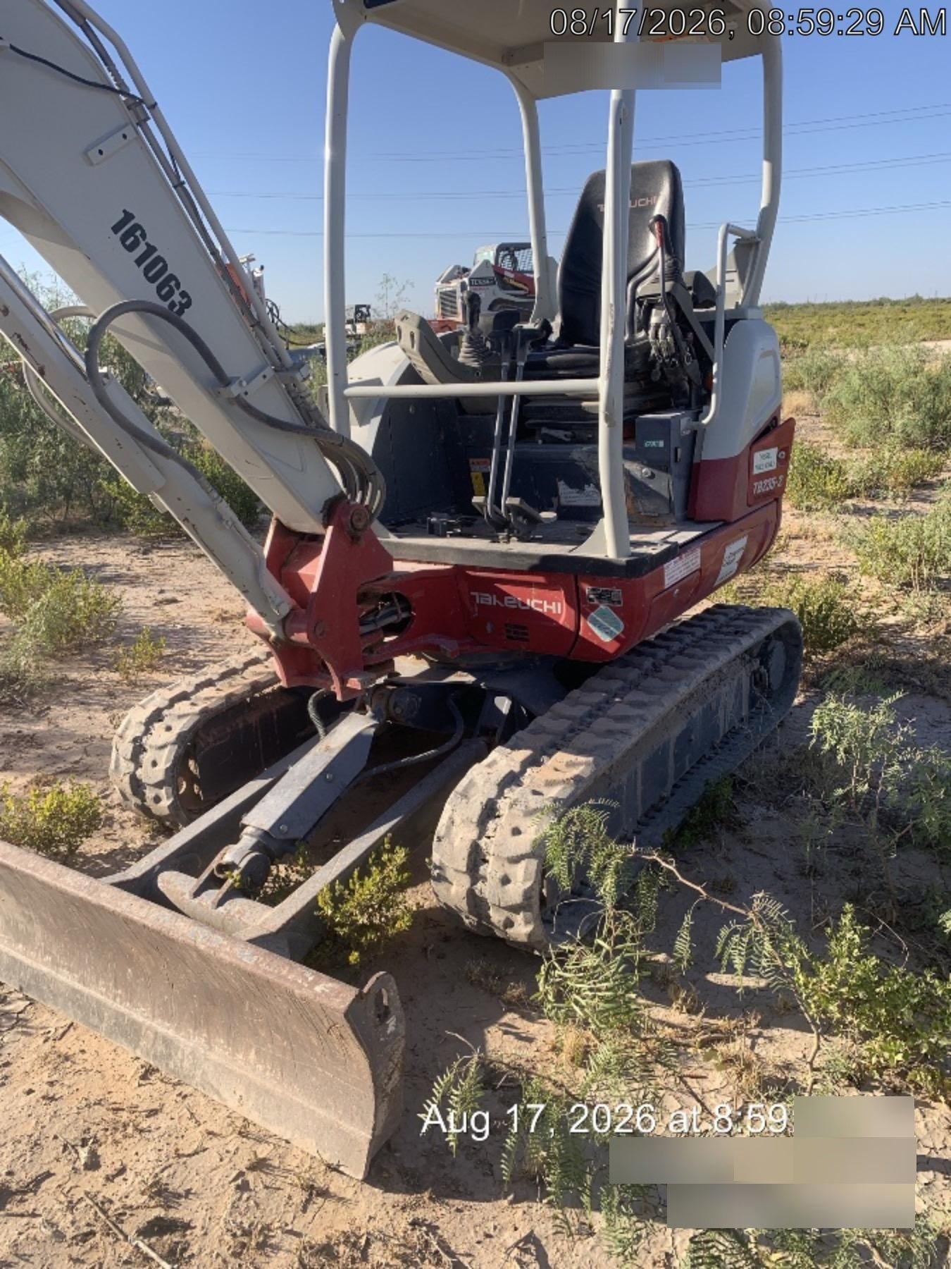 2021 TAKEUCHI TB235-2R