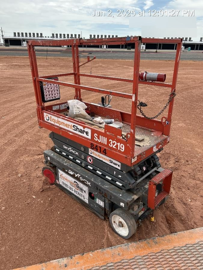 2018 SKYJACK SJIII-3219