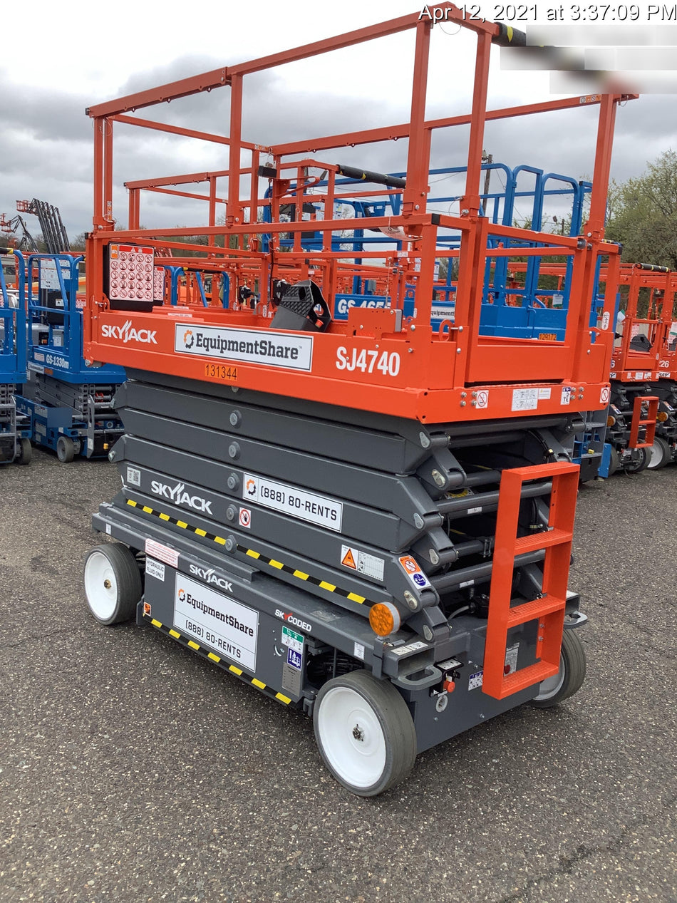2021 SKYJACK SJ4740