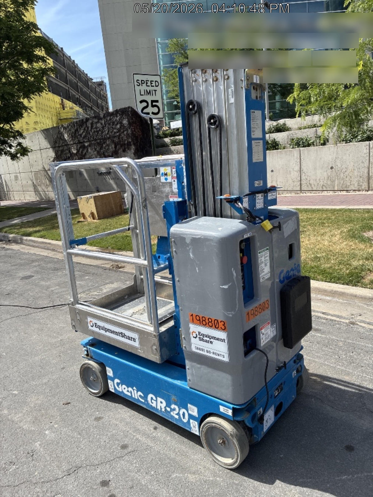2021 GENIE GR-20