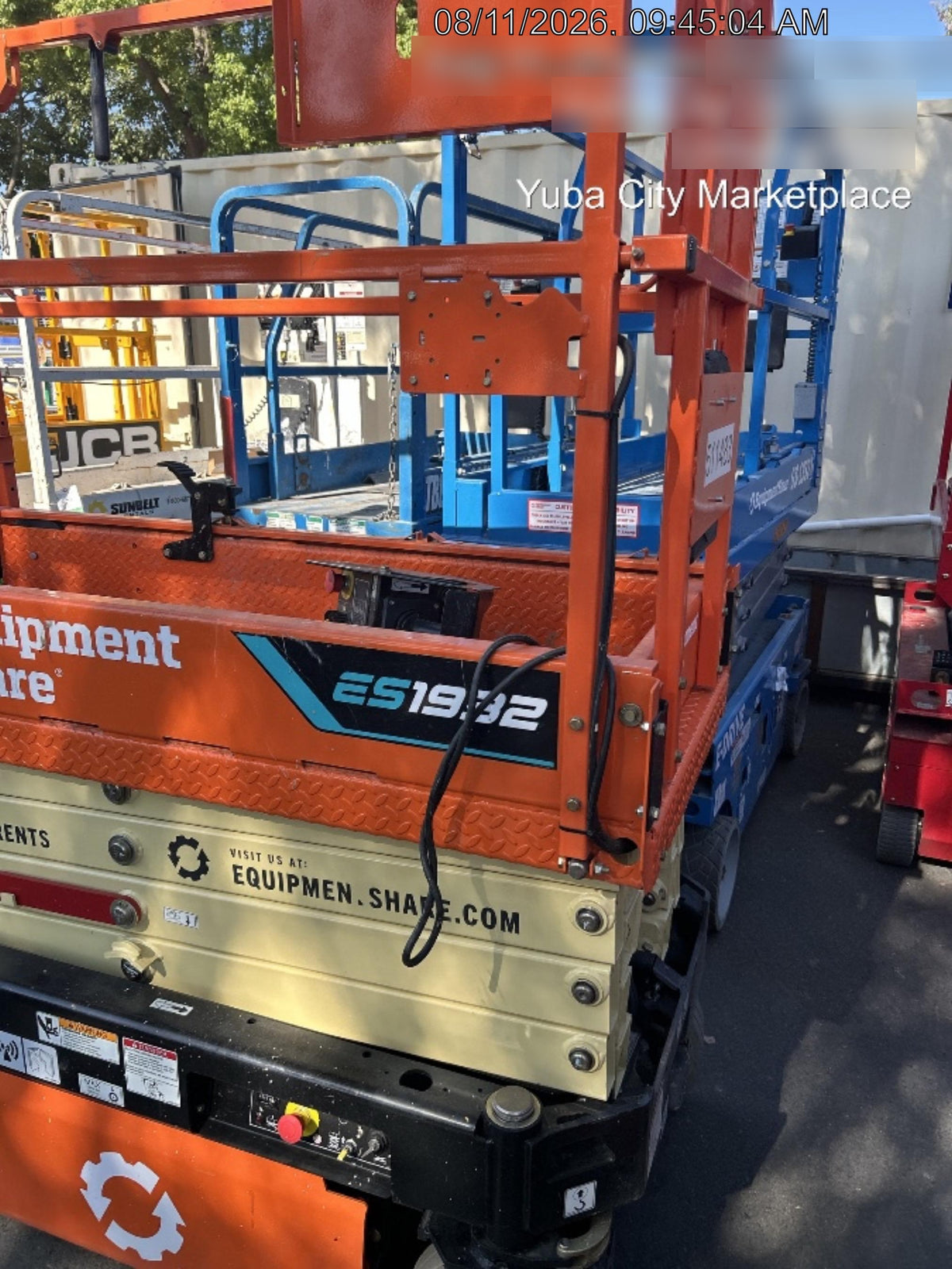 2025 JLG ES1932