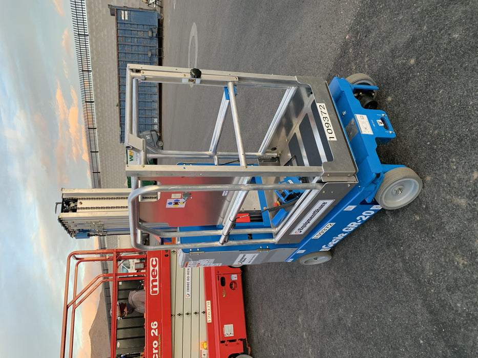 2020 GENIE GR-20