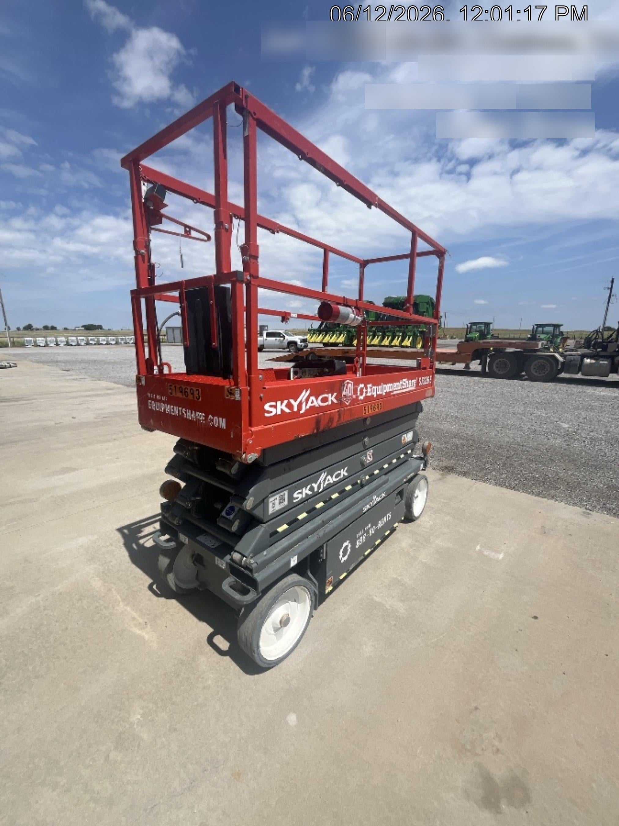 2025 SKYJACK SJ3226