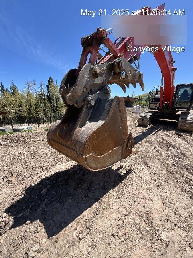 2020 DOOSAN 48" Excavator Bucket
