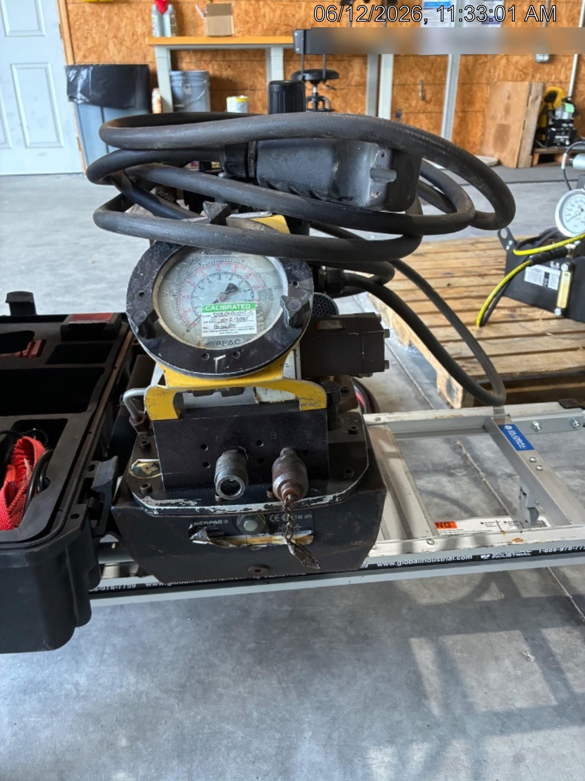 2040 ENERPAC ZA4208TX-Q