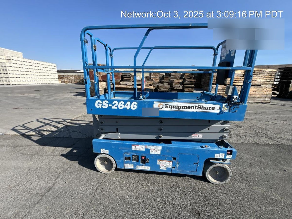2019 Genie GS-2646 folding rails with full height swing gate, 800W Inverter
