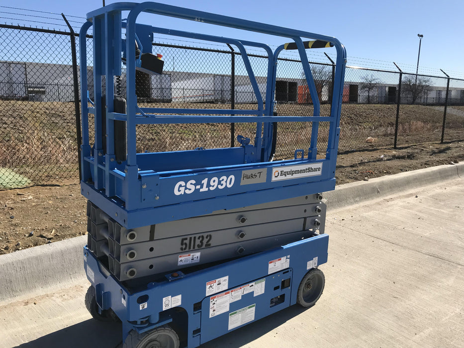 2019 Genie GS-1930 Fixed Rails with Chain Entry