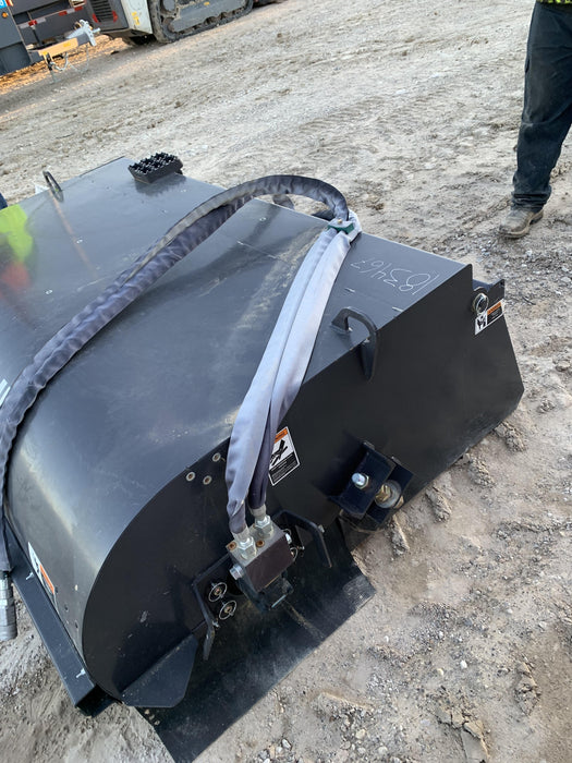 2021 PALADIN Sweepster SB72