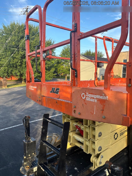 2023 JLG RT3369