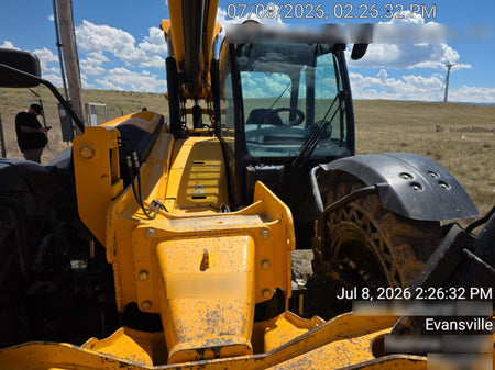 2019 JCB 512-56 Cab/Heat/Air, 109 HP, Solid Tires, STD Worklight, Beacon, Aux Hydraulics, Lifting Eye, Back up Alarm w/66" Carriage/60" Forks