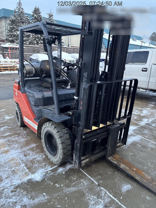 2022 TOYOTA 50-8FGU25