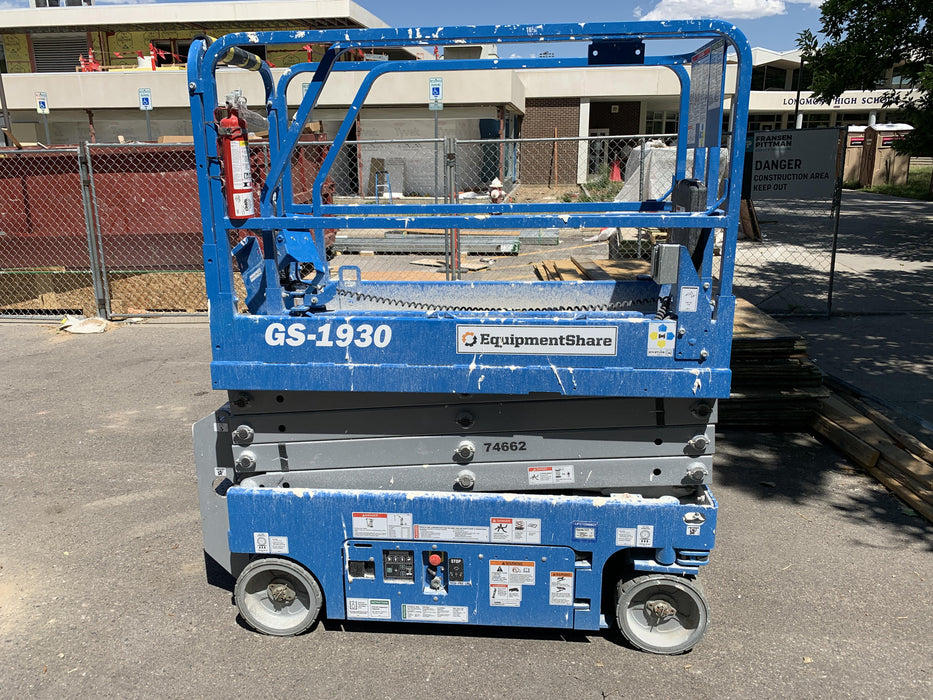 2020 Genie GS-1930 Fixed rails with chain entry gate - Pre A92.20