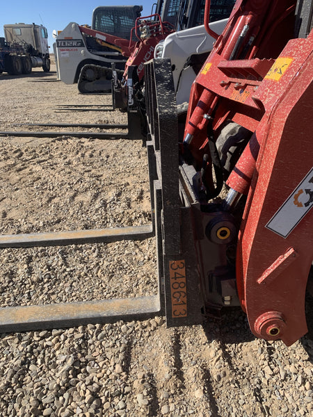 2023 ARROW MATERIAL HANDLING 48" Pallet Forks - Arrow
