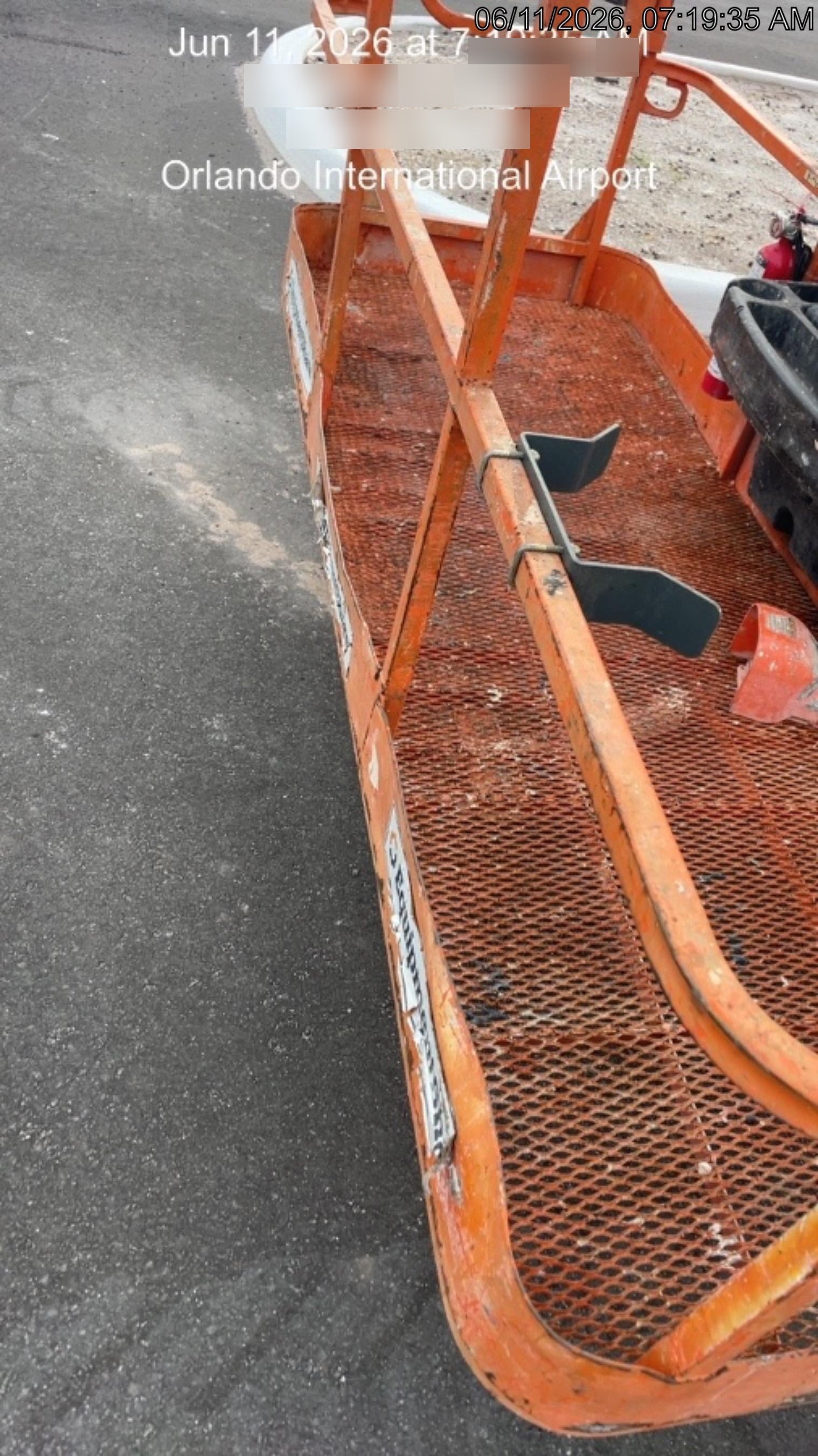 2020 JLG 860SJ