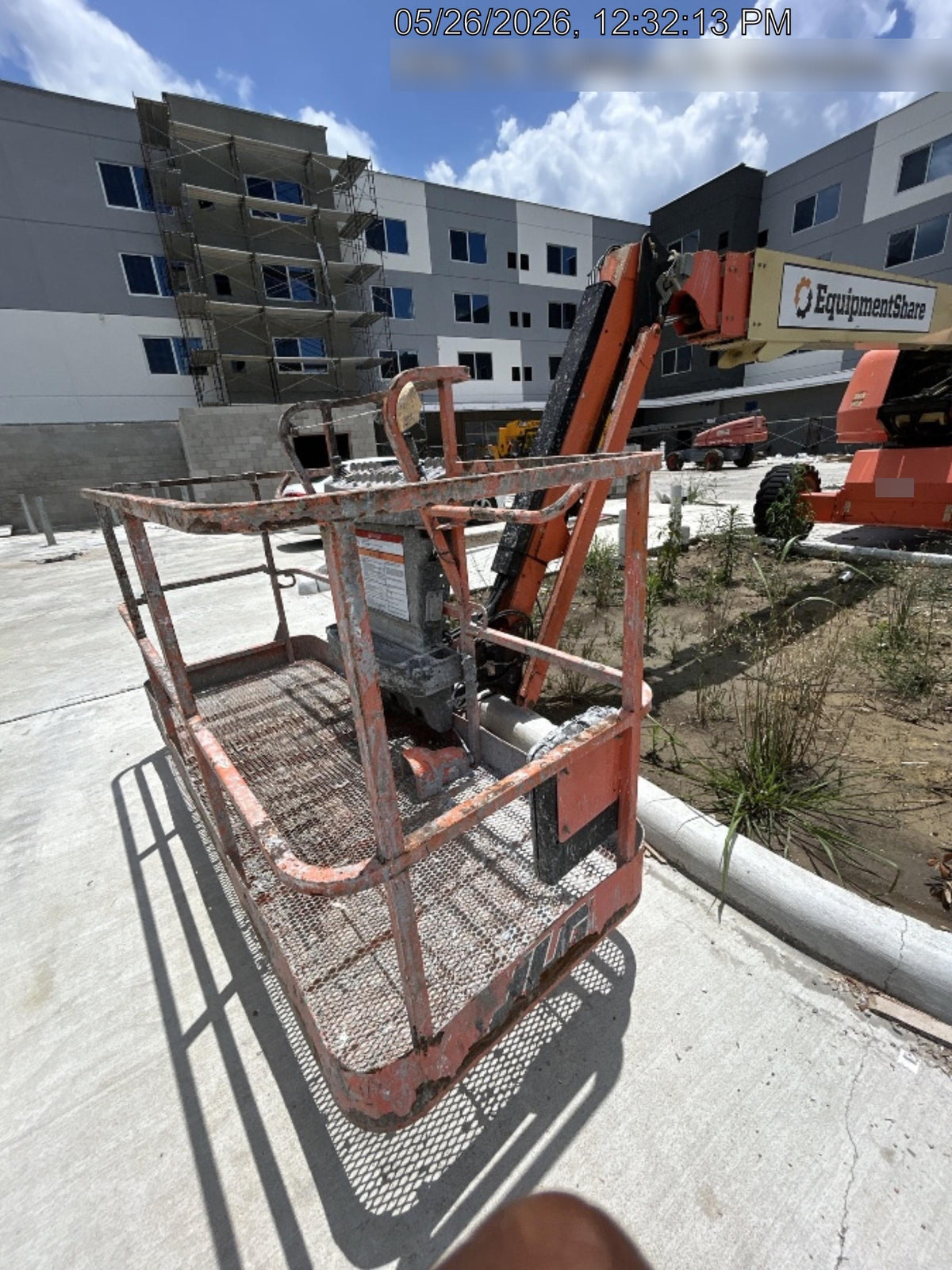 2019 JLG 660SJ