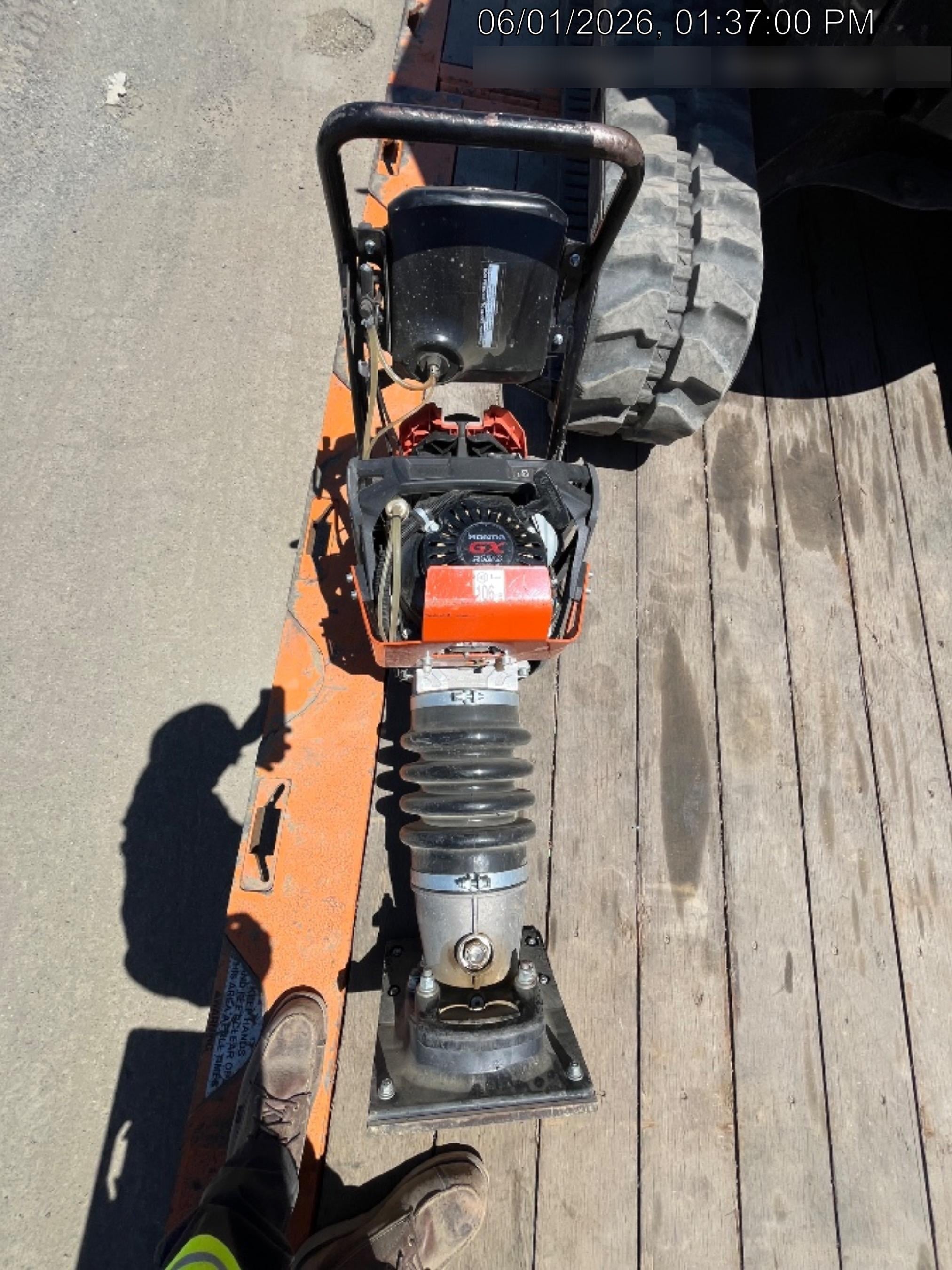 2024 HUSQVARNA LT6005