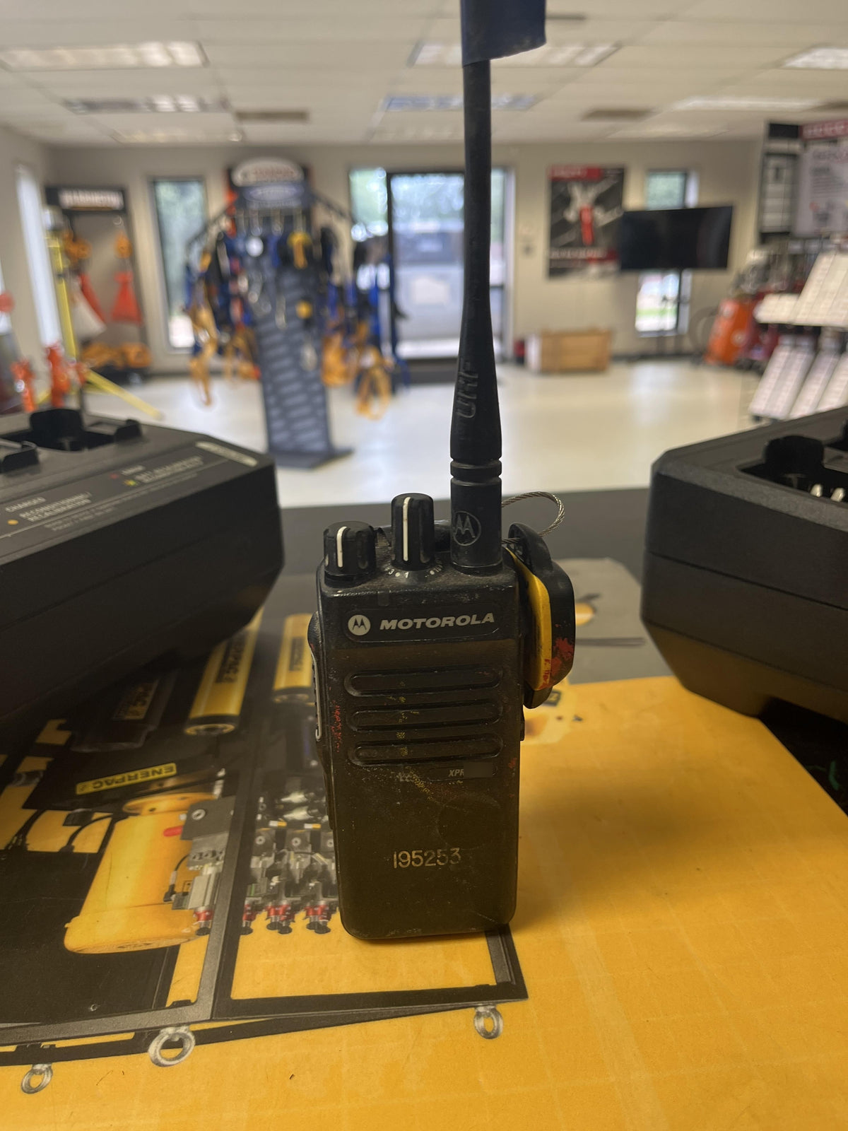 2021 MOTOROLA XPR3300E
