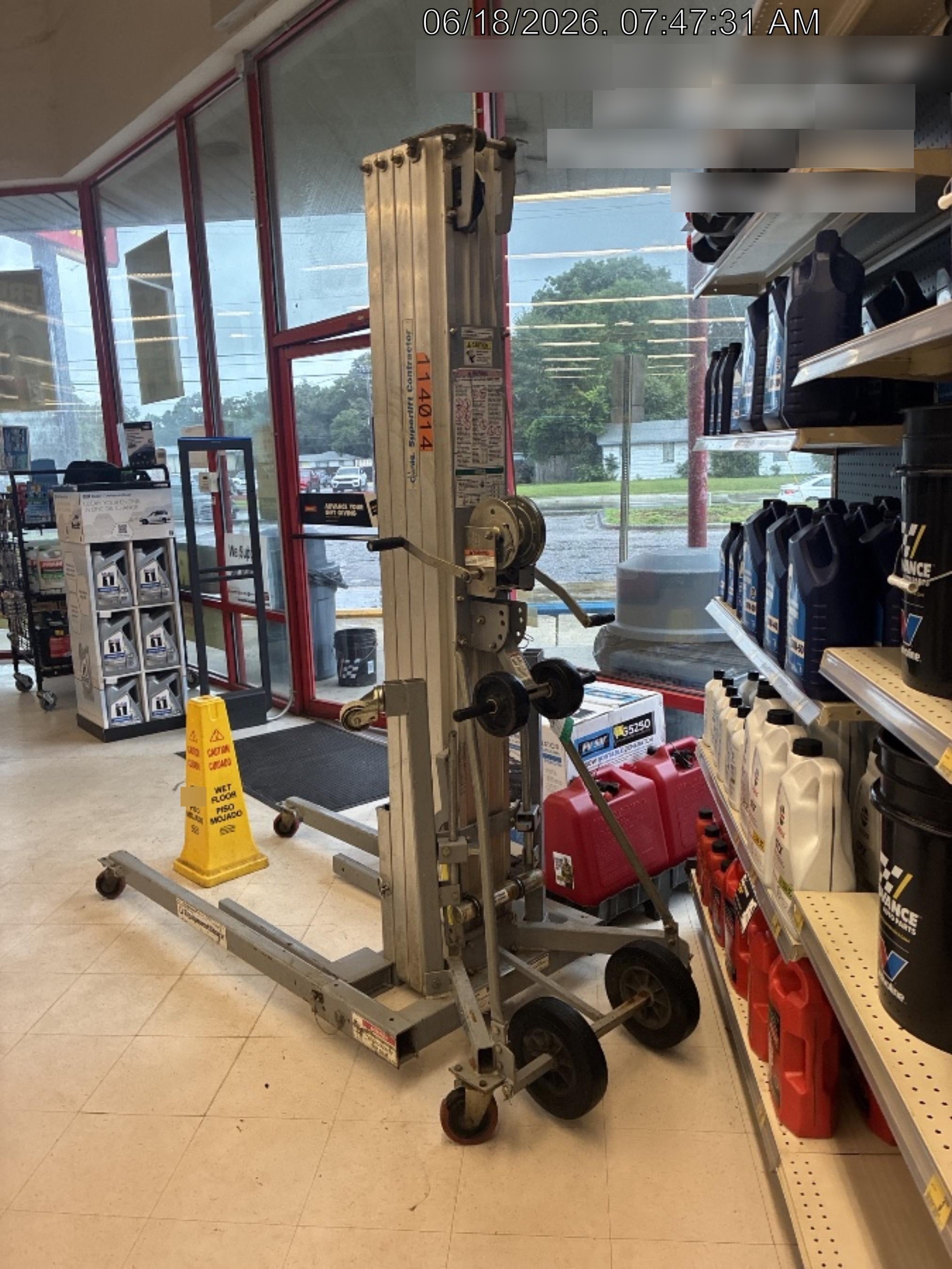 2020 GENIE SLC-24