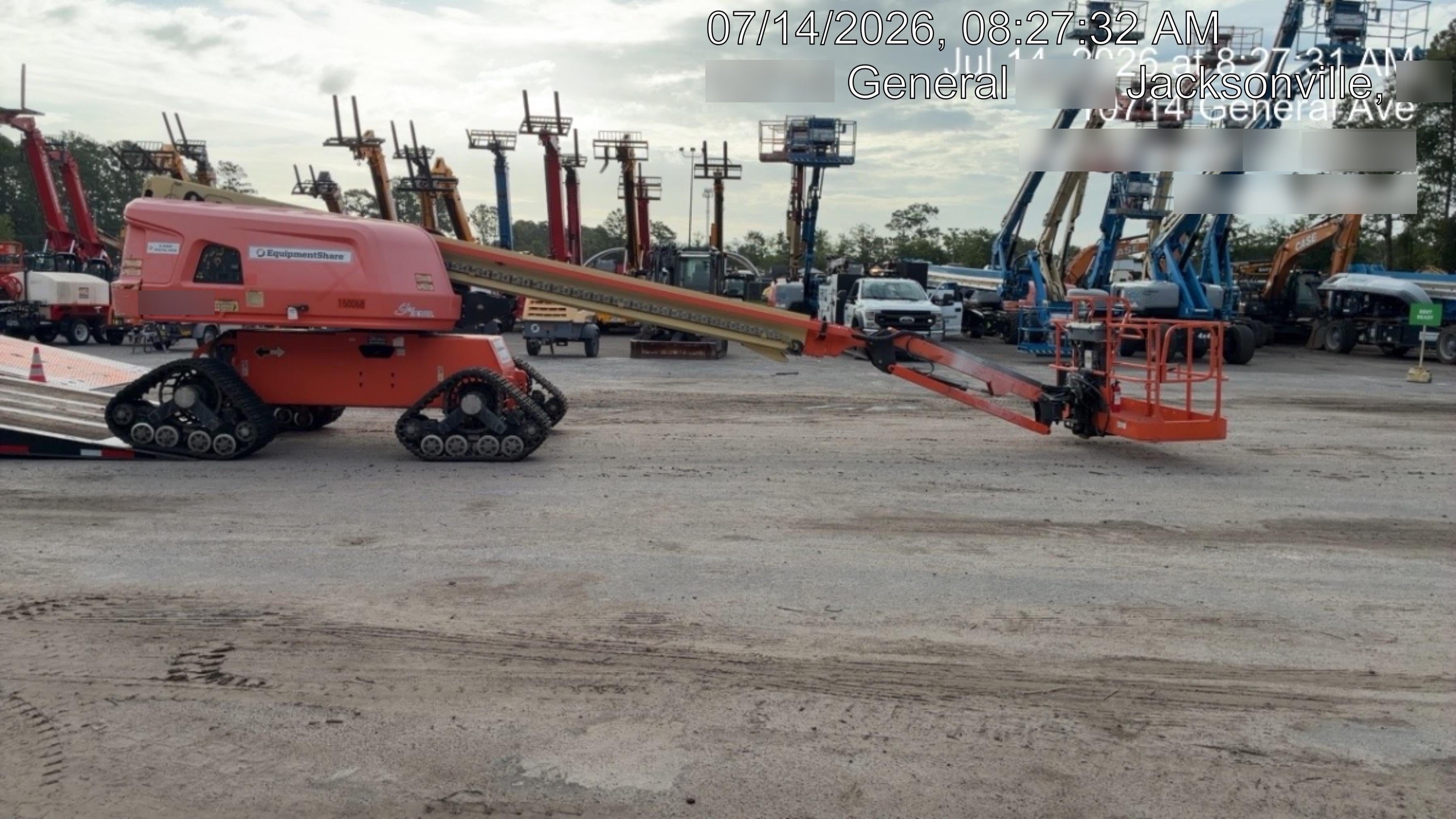 2021 JLG 660SJ Quad Track
